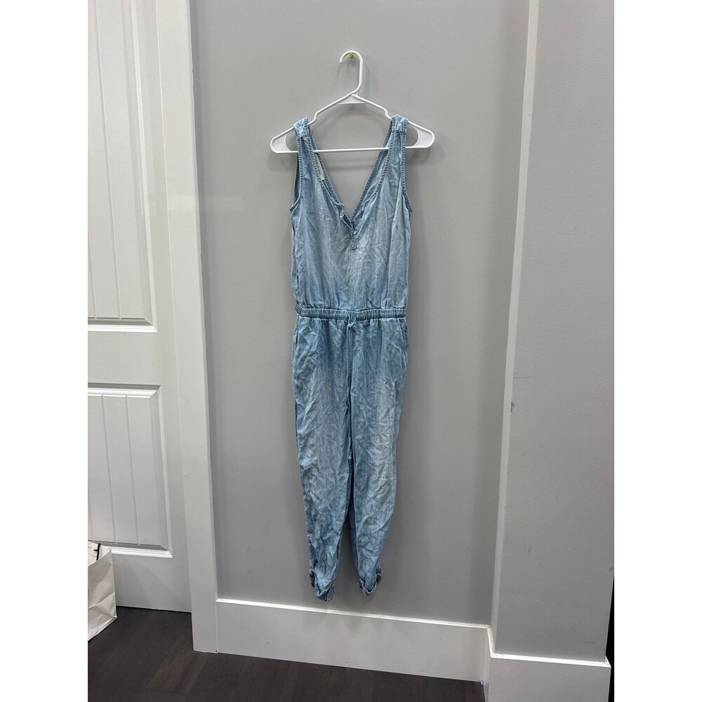 Cloth & Stone Denim Chambray Sleeveless Jumpsuit Size XS Tie Waist Button Front